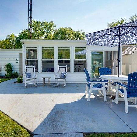 Waterfront Lakeview Cottage With Dock And Lift! 외부 사진