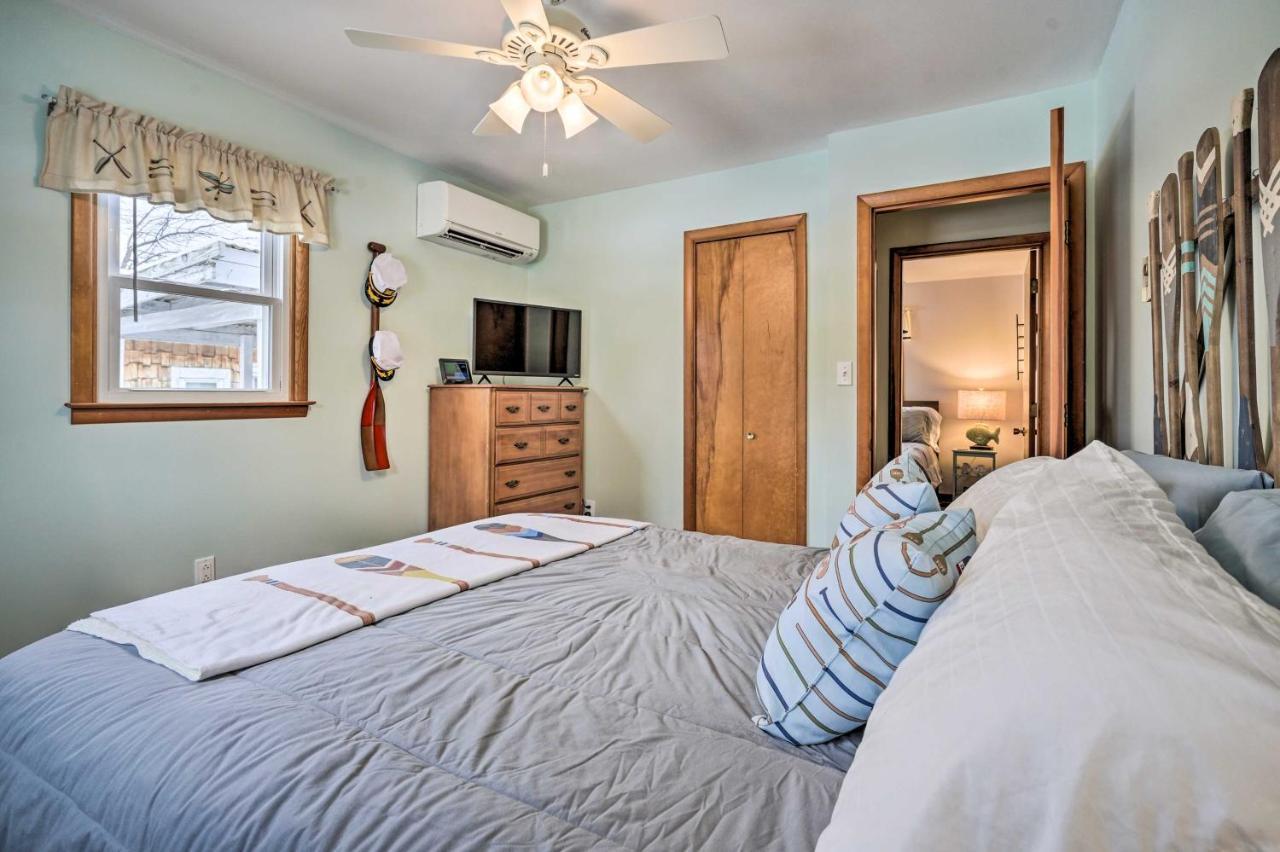 Waterfront Lakeview Cottage With Dock And Lift! 외부 사진