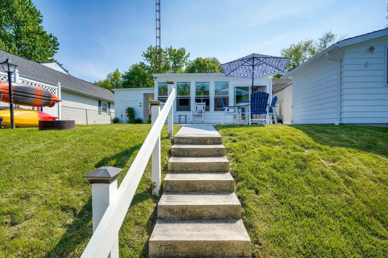Waterfront Lakeview Cottage With Dock And Lift! 외부 사진