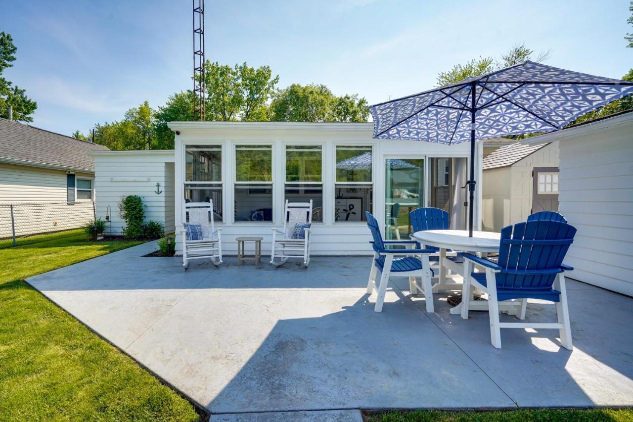 Waterfront Lakeview Cottage With Dock And Lift! 외부 사진