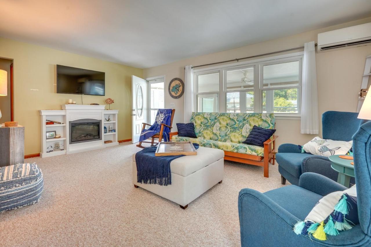 Waterfront Lakeview Cottage With Dock And Lift! 외부 사진